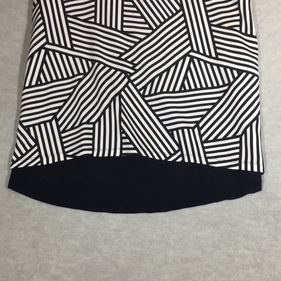 A.N.A. “A New Approach” Geometric Print & Contrasting Solid Cap Sleeve HiLo Hem - Picture 13 of 16